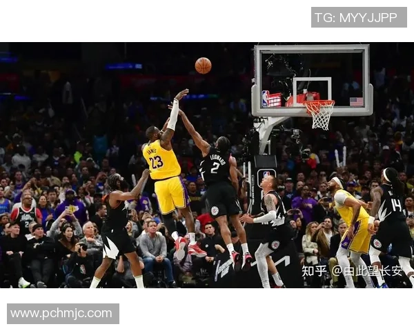 科比在2010年季后赛对阵爵士的精彩表现与传奇瞬间回顾